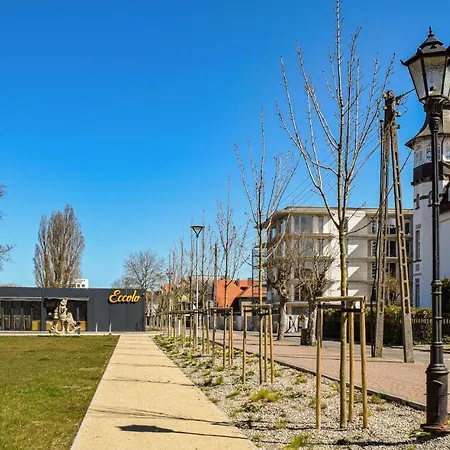 Cozy In With Wifi 別荘 ミエンジズドロイェ